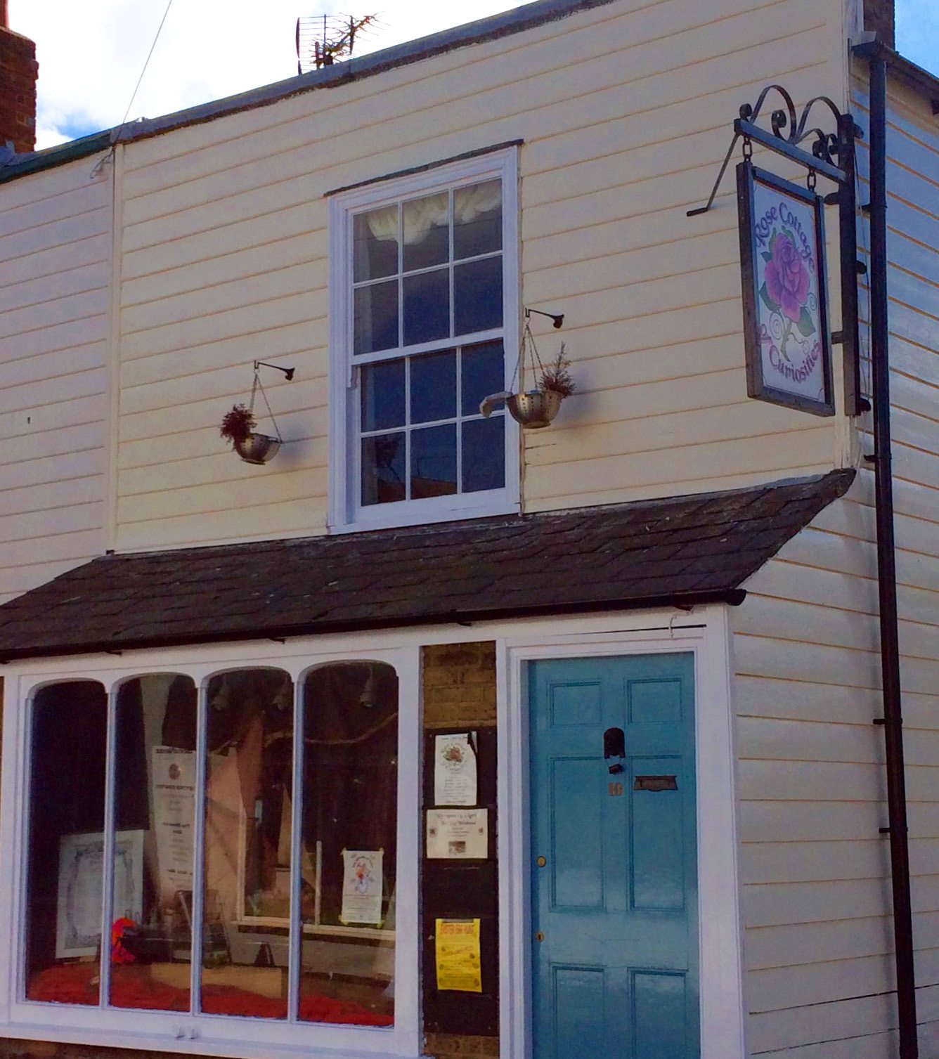 Rose St Cottage New paintjob.jpg