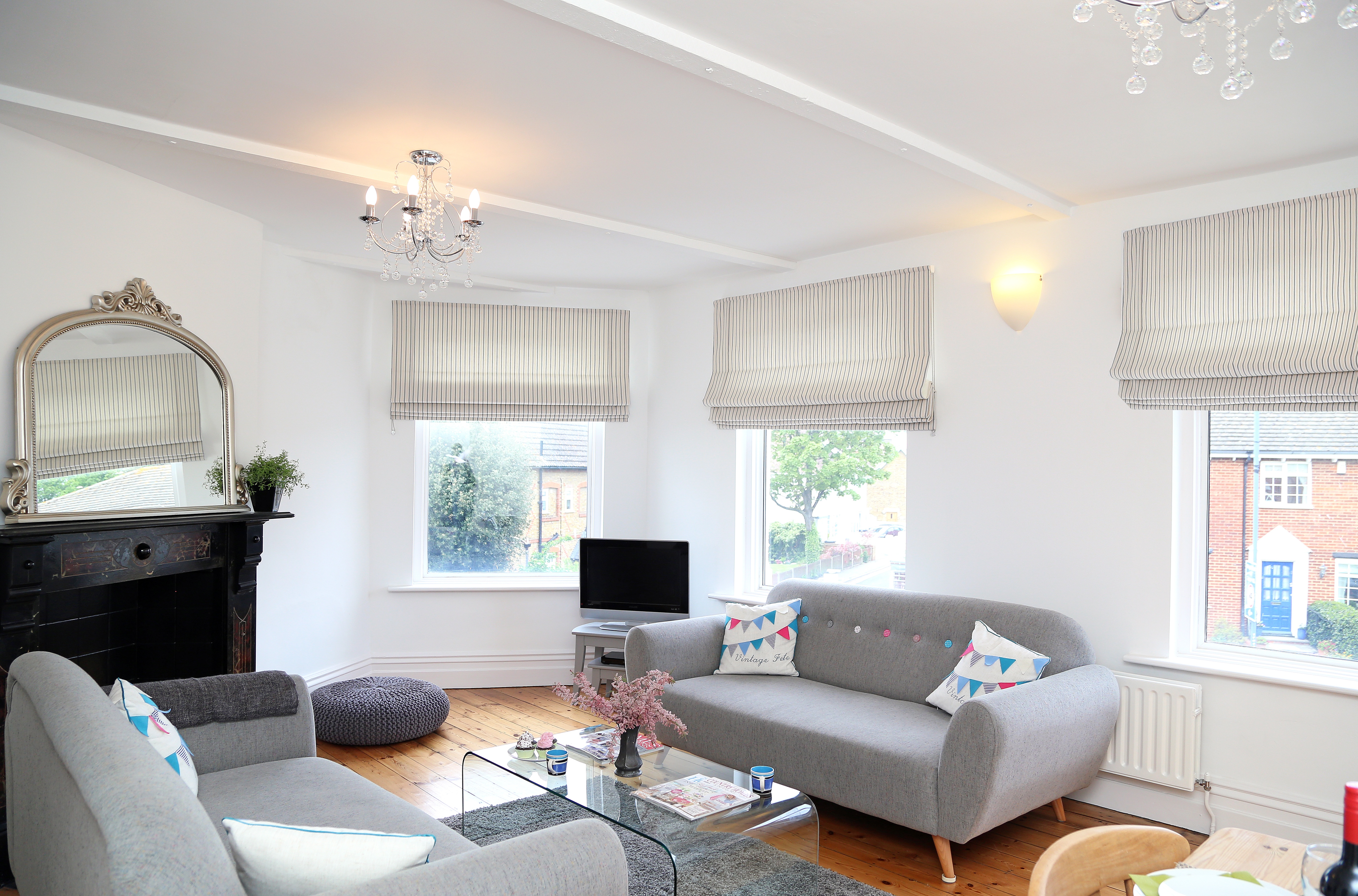 Castle View - sitting room.jpg