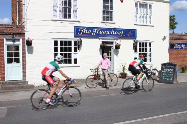 freewheel-pub-2.jpg