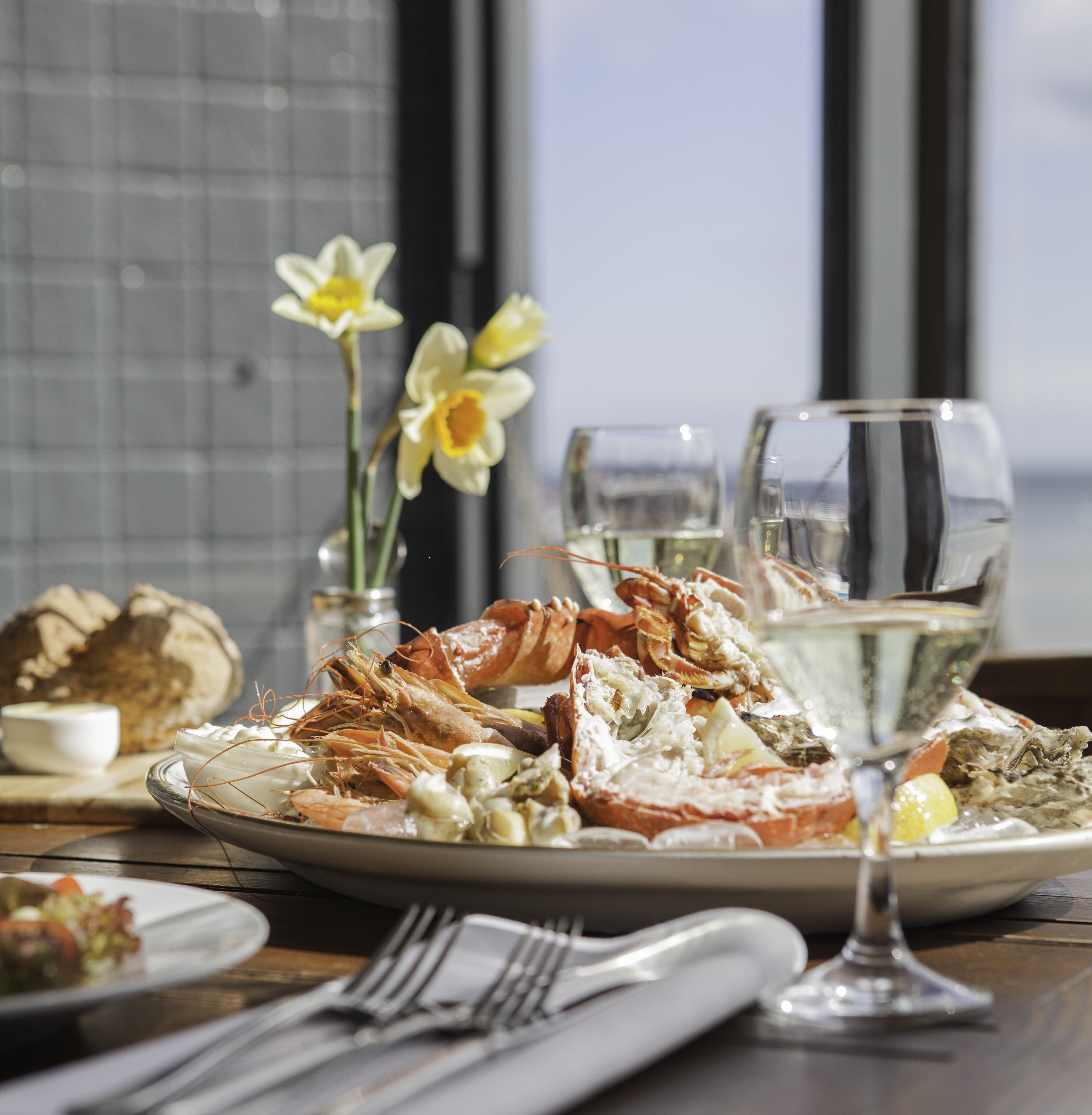 Wyatt & Jones- Credit 'We Are Hector 2014'.jpg