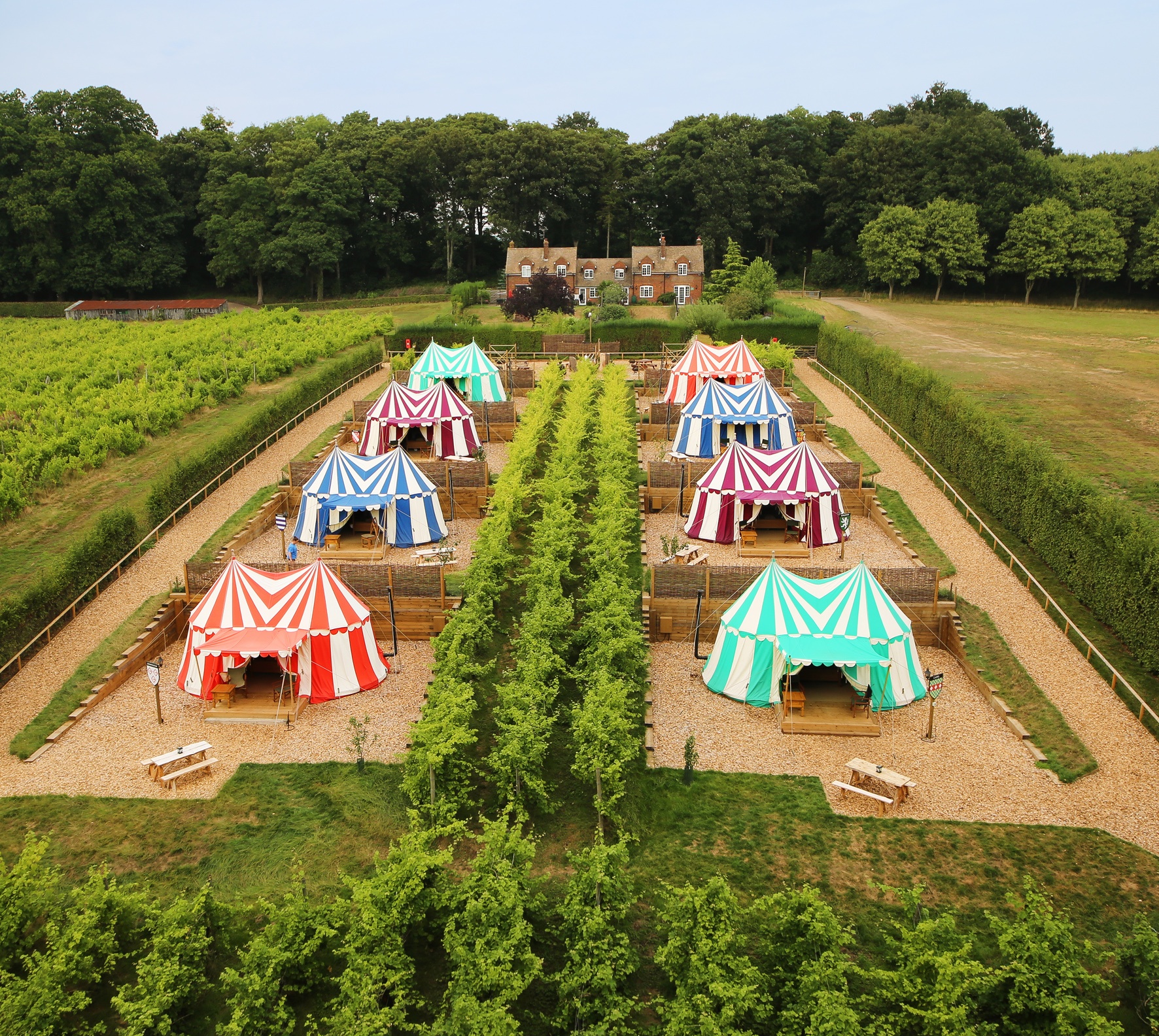 knights-glamping-2.jpg