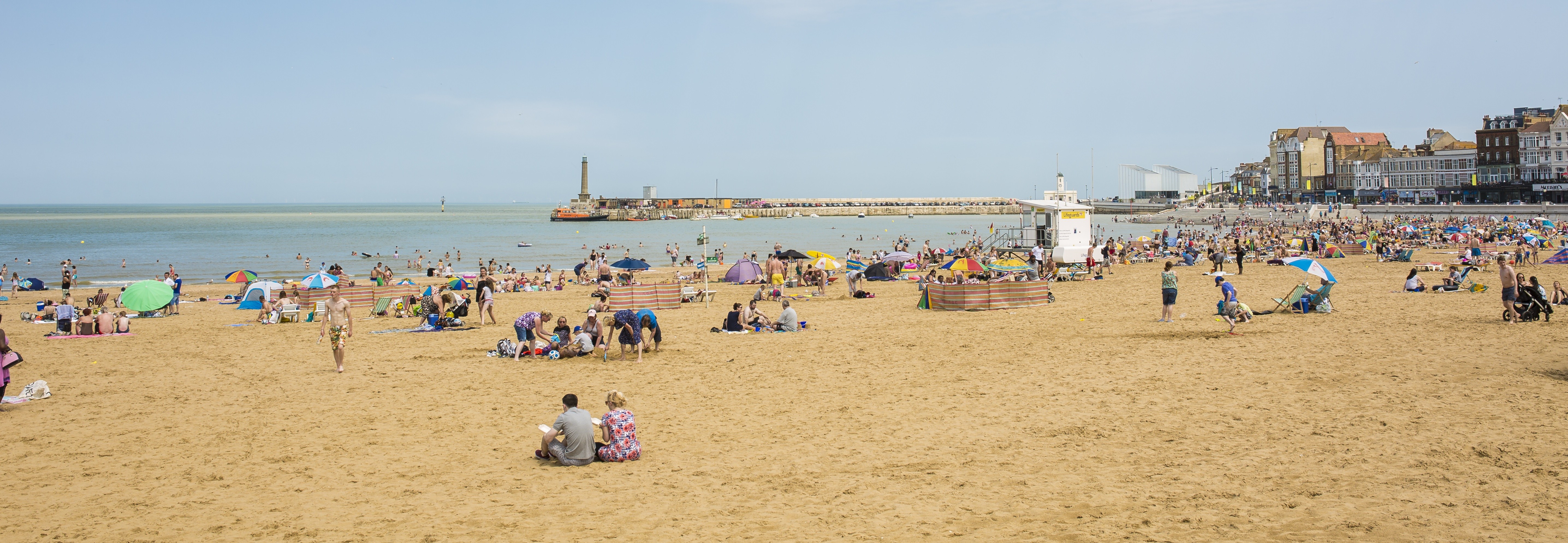 margate-beach-with-people-3---header.jpg