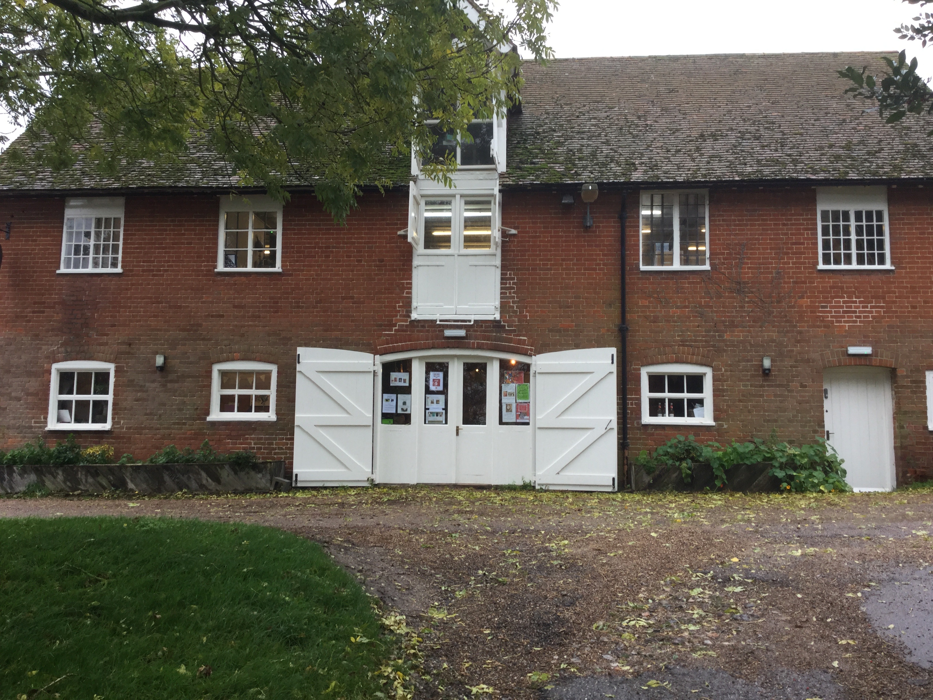 Front of building.JPG