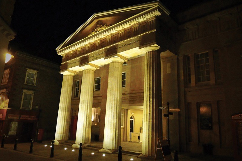 gravesend-old-town-hall.jpg