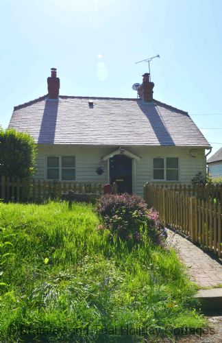ashenden-cottage.jpg