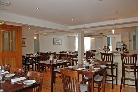 chapmans-seafood-bar-brasserie-2.jpg