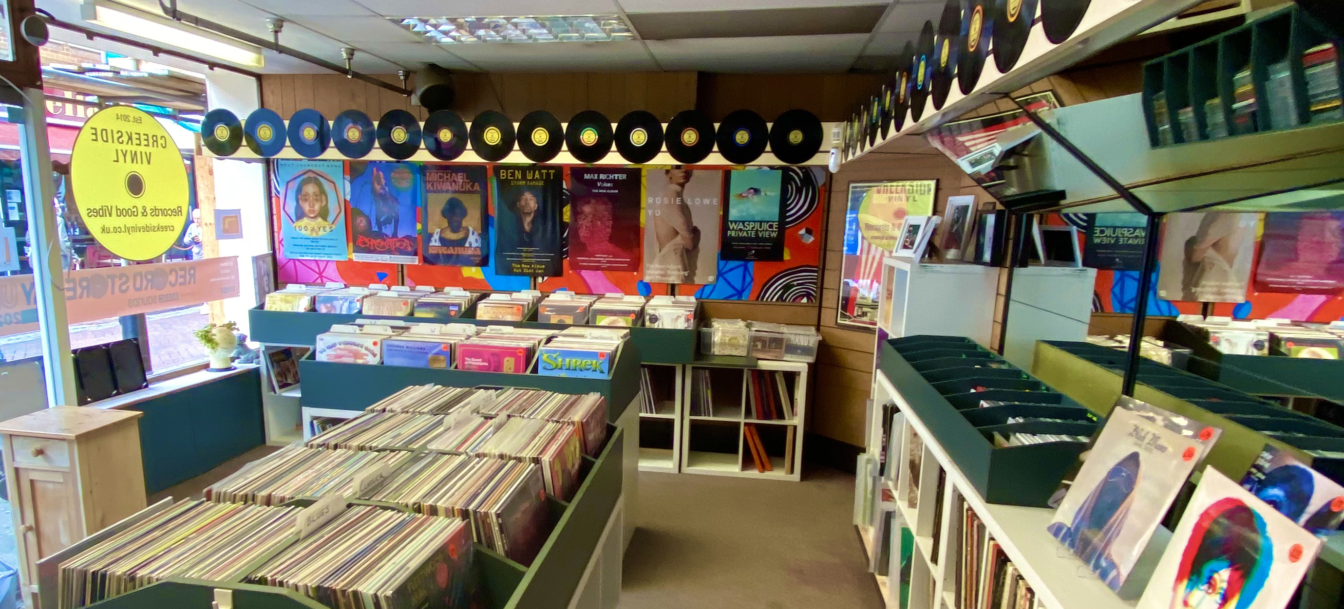 Creekside Vinyl Inside Shop Banner Image (1)