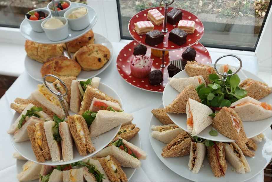 Afternoon Tea Snip 2021