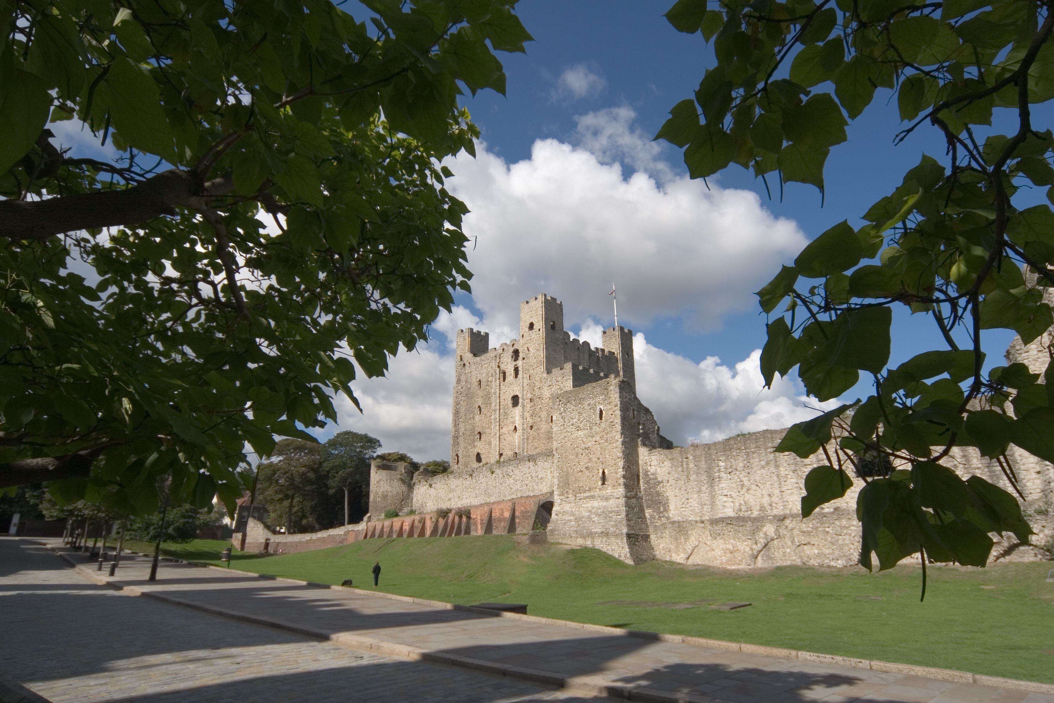 Rochester-castle.JPG